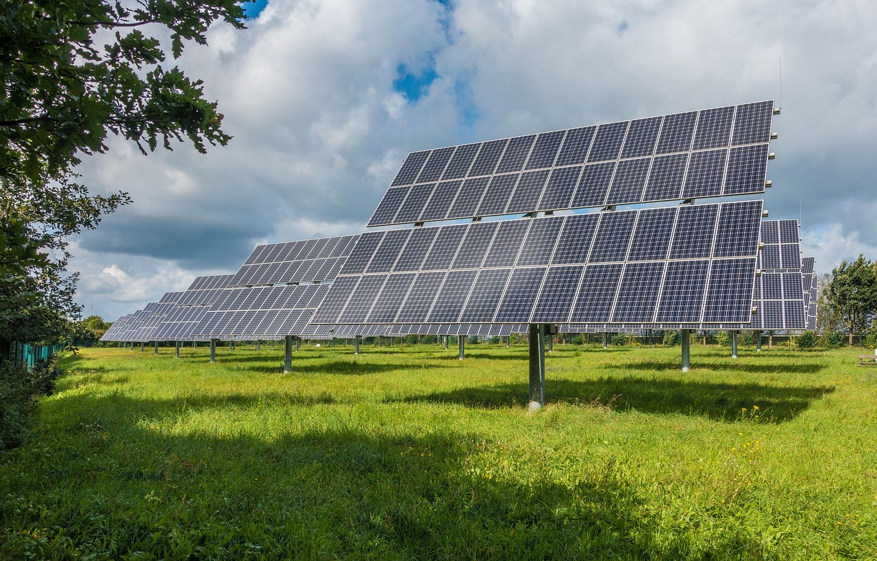découvrez tout sur l'énergie : sources, innovations et conseils pour économiser et utiliser l'énergie de manière efficace et durable.
