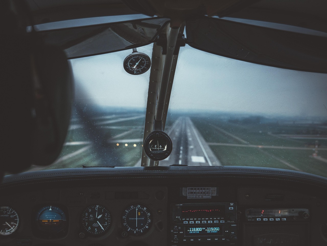 Dix données incontournables sur l’impact des avions sur le climat