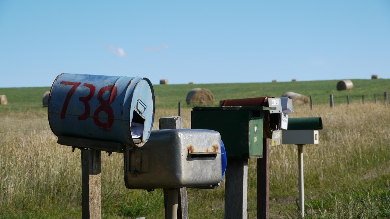 Votre boîte aux lettres déborde de prospectus ? Découvrez 3 astuces faciles pour alléger votre courrier publicitaire
